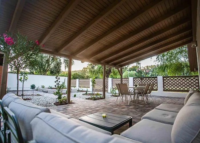 Villa Keszeg44 Vendeghaz Tiszakécske