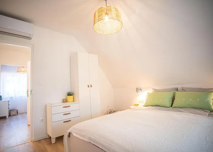 Keszeg44 Vendeghaz Villa