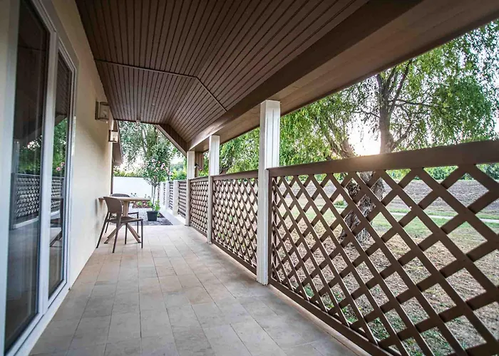 Keszeg44 Vendeghaz Villa Tiszakécske